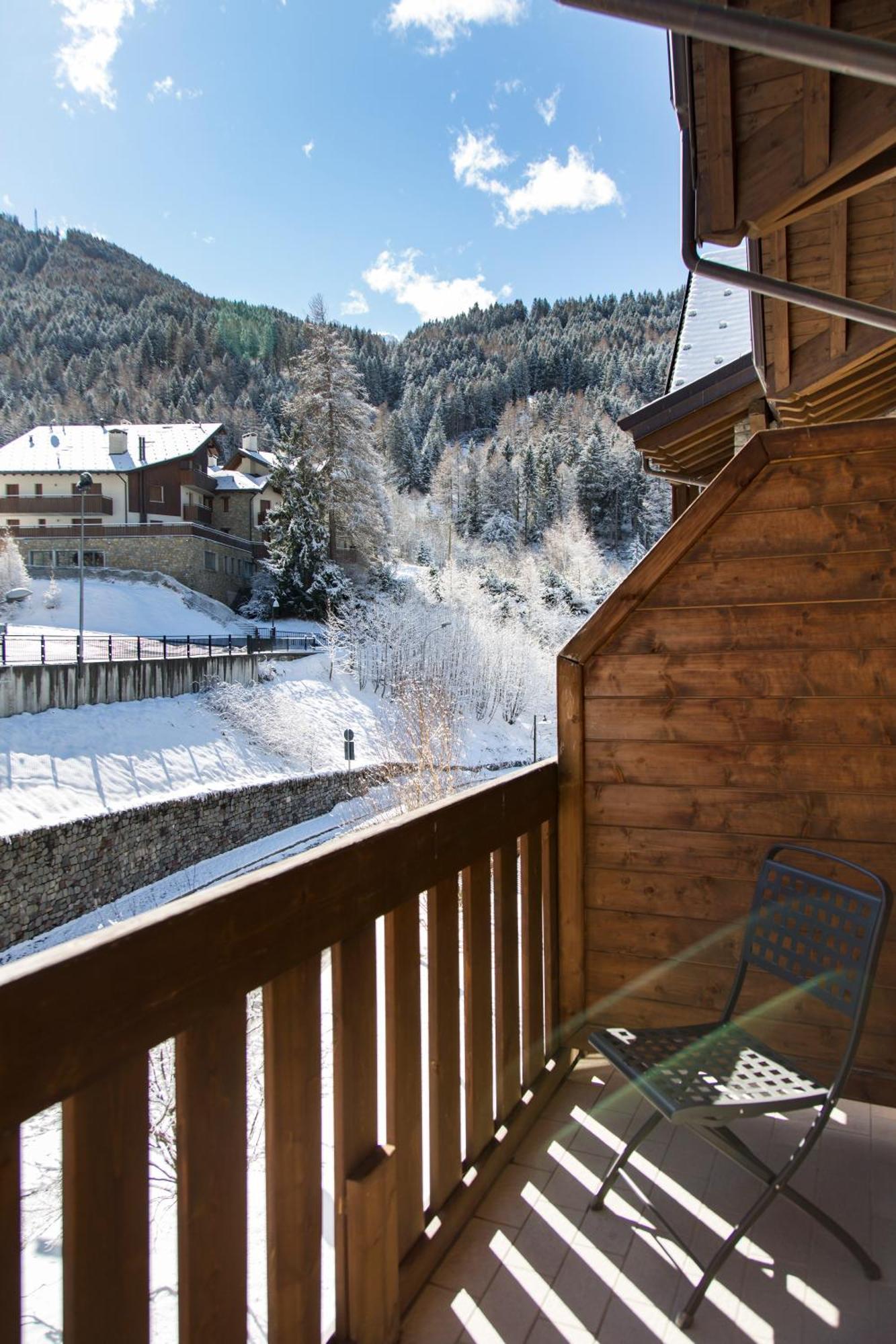 Blu Hotel Acquaseria Ponte Di Legno Zimmer foto
